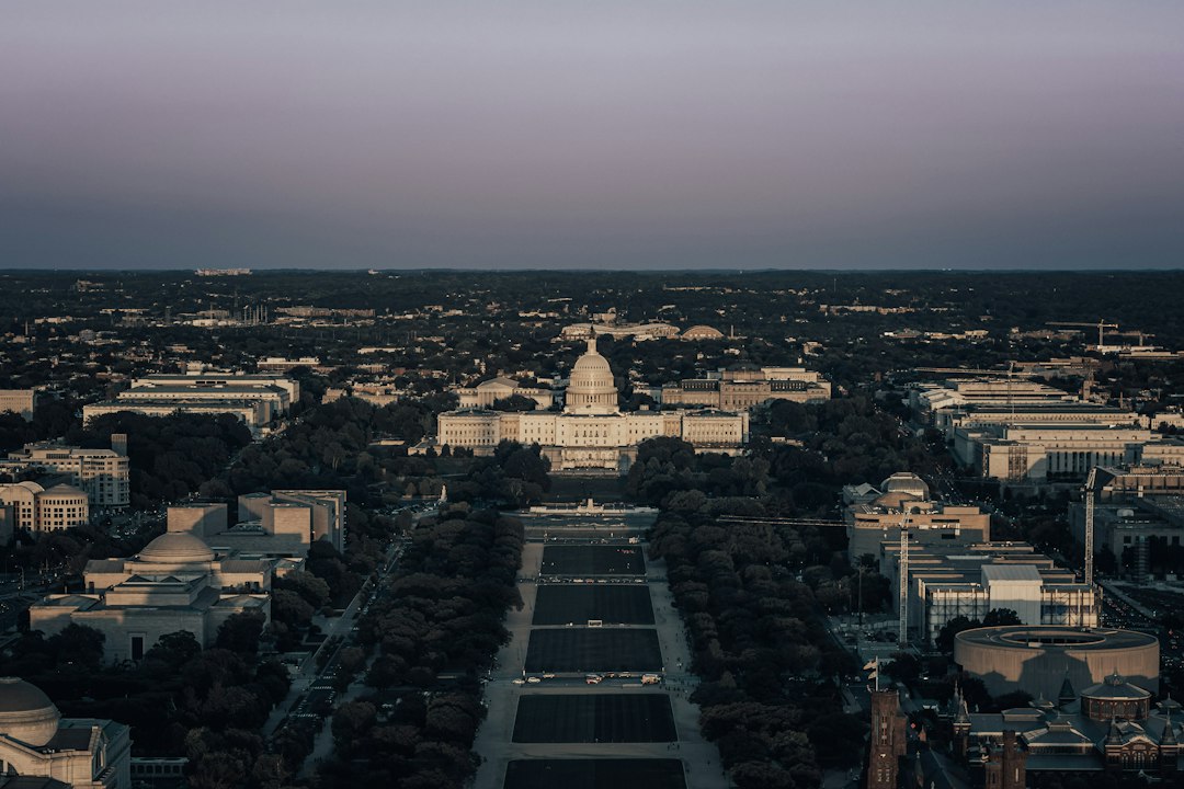 Capitólio dos Estados Unidos em Washington, D.C., símbolo institucional do país.