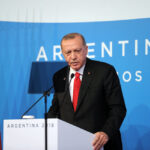 Recep Tayyip Erdoğan: do simit vendido nas ruas de Istambul ao poder presidencial ampliado