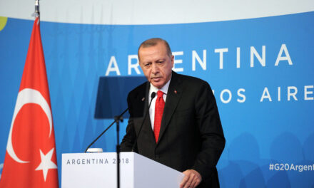 Recep Tayyip Erdoğan: do simit vendido nas ruas de Istambul ao poder presidencial ampliado
