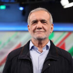 Masoud Pezeshkian: o cirurgião reformista na presidência de um Irã em guerra